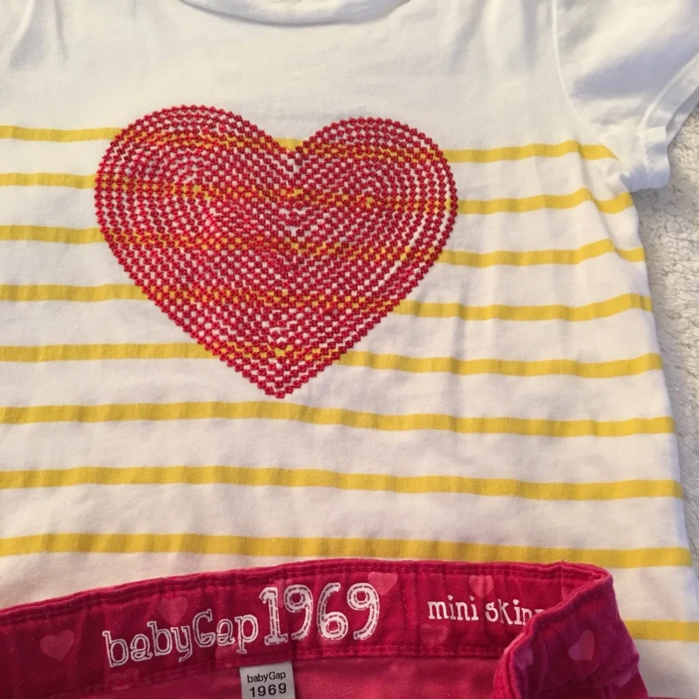 Beautiful Sequin Heart striped tee, size 4T.